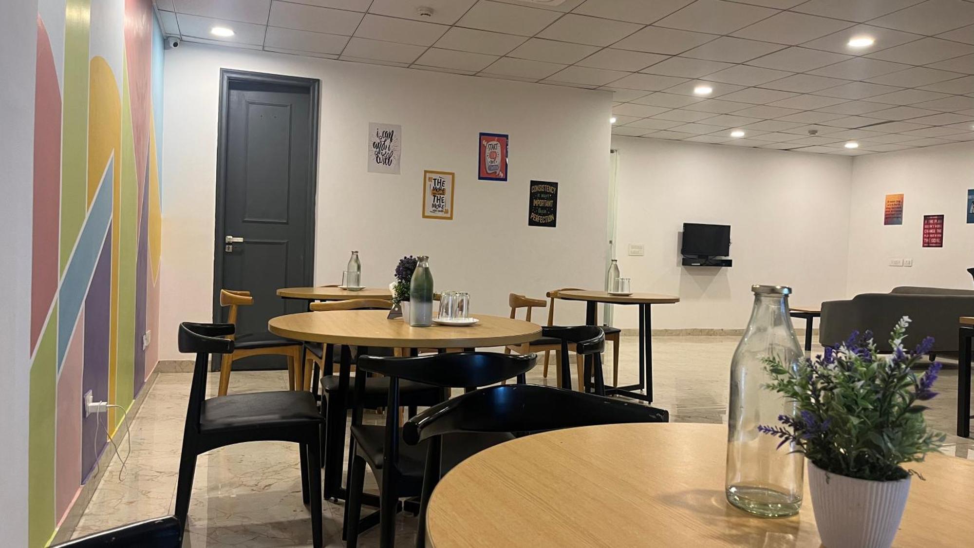 גורגאון Saltstayz Phase 1 - Golf Course Road מראה חיצוני תמונה